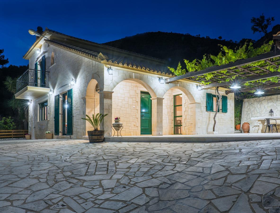 Villa Kanalos - Private Pool & Stunning Views, By Zantewize Kalamaki  Exterior photo