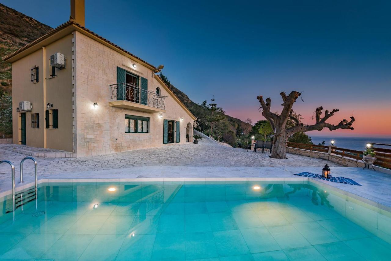 Villa Kanalos - Private Pool & Stunning Views, By Zantewize Kalamaki  Exterior photo